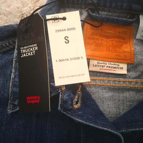 NEW Levi's Ex-Boyfriend Trucker Jacket - Picture 3 of 4